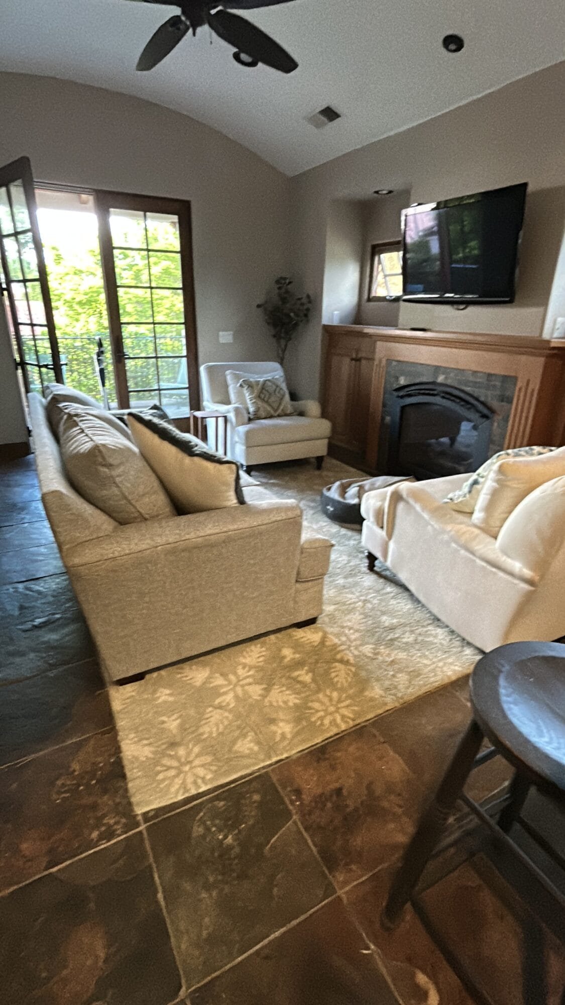 Airbnb cleaning service in Sacramento, CA
