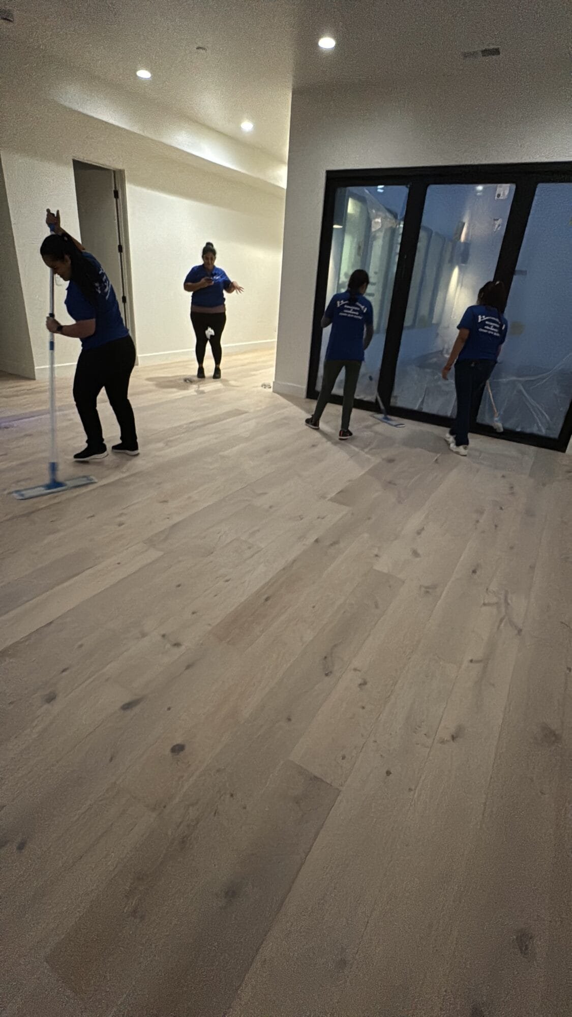 Move out cleaning team preparing a home in Mission Oaks, Carmichael, CA Title
