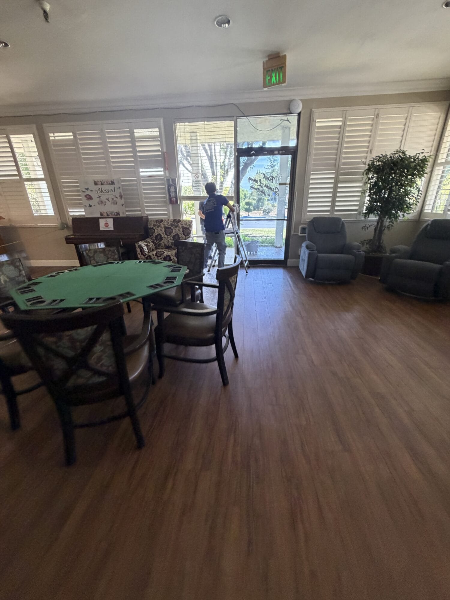 Professional recurring house cleaning team serving Arden Oaks, CA