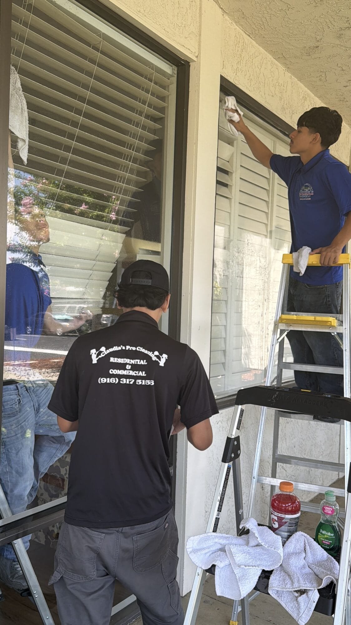 Professional post-construction window cleaning in Arden Park, CA by Claudia's Pro Cleaning Corp