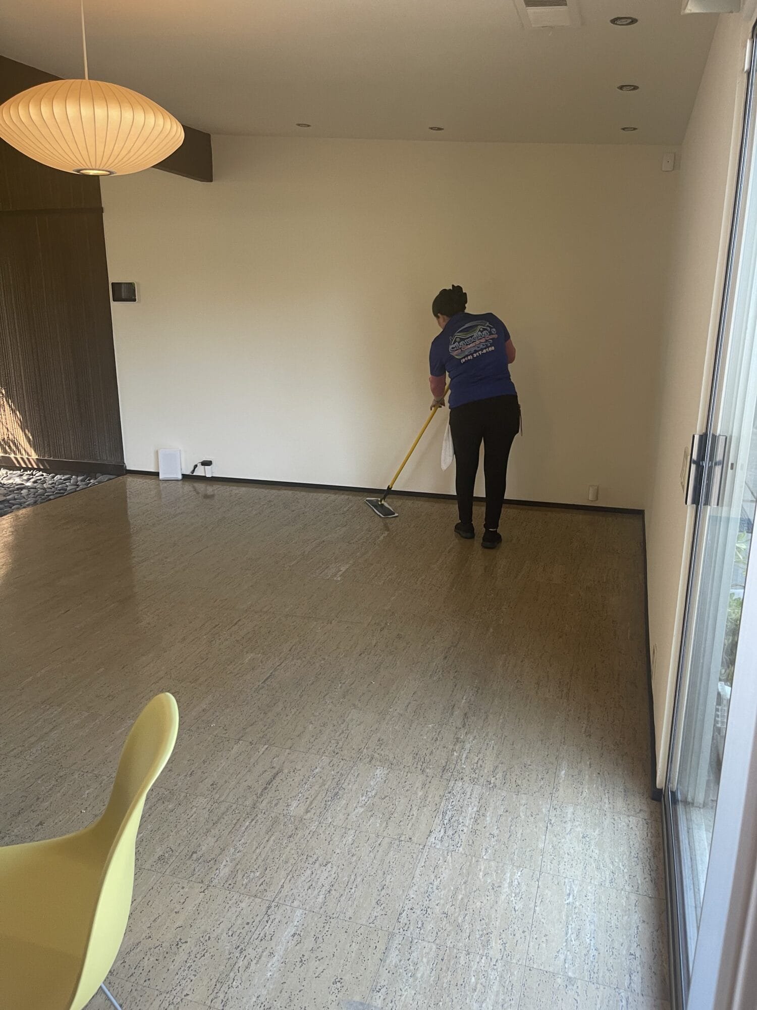 Professional kitchen cleaning service in Woodland, CA by Claudia’s Pro Cleaning
