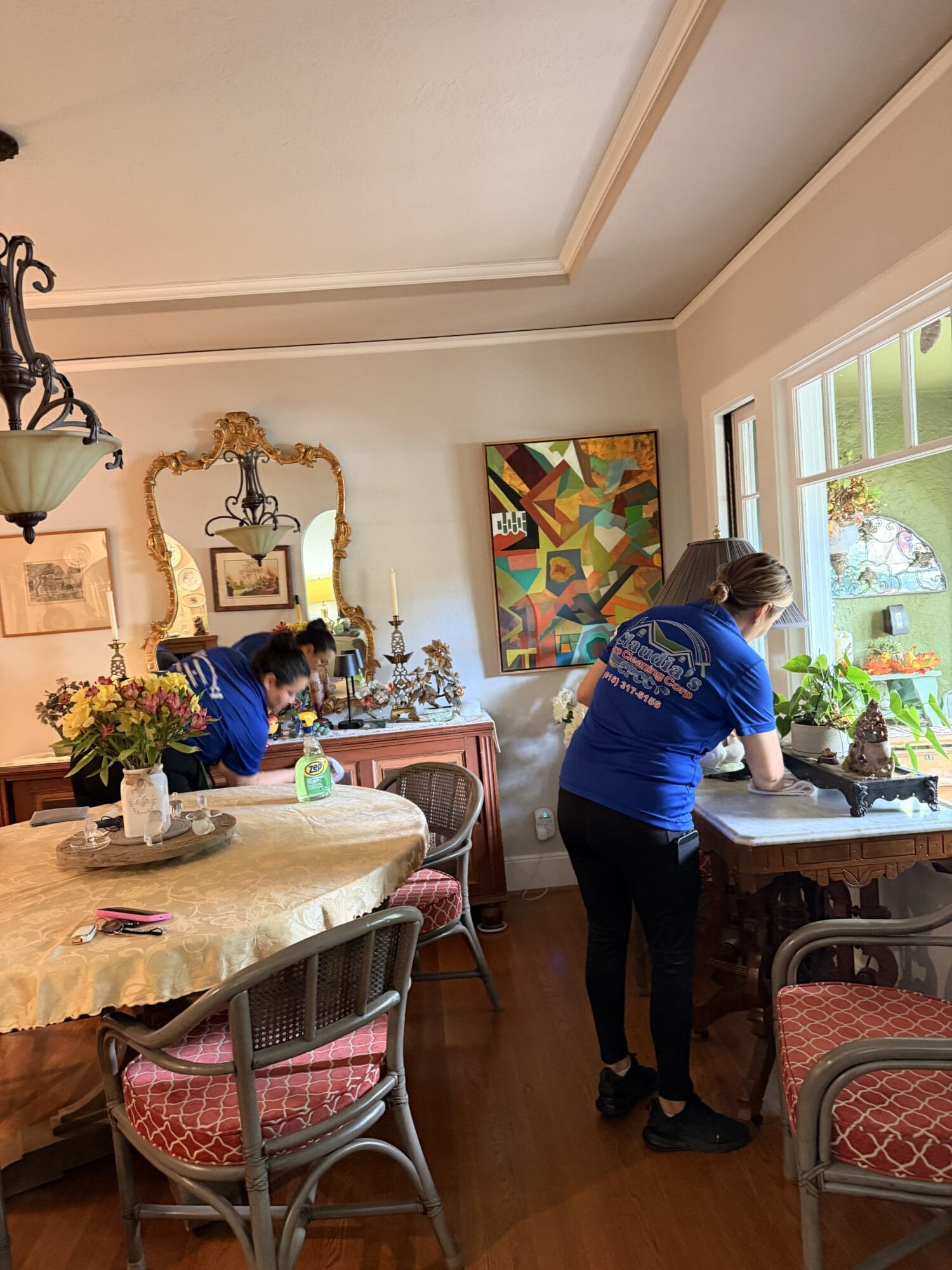 Recurring Cleaning Carmichael CA by Claudia’s Pro Cleaning
