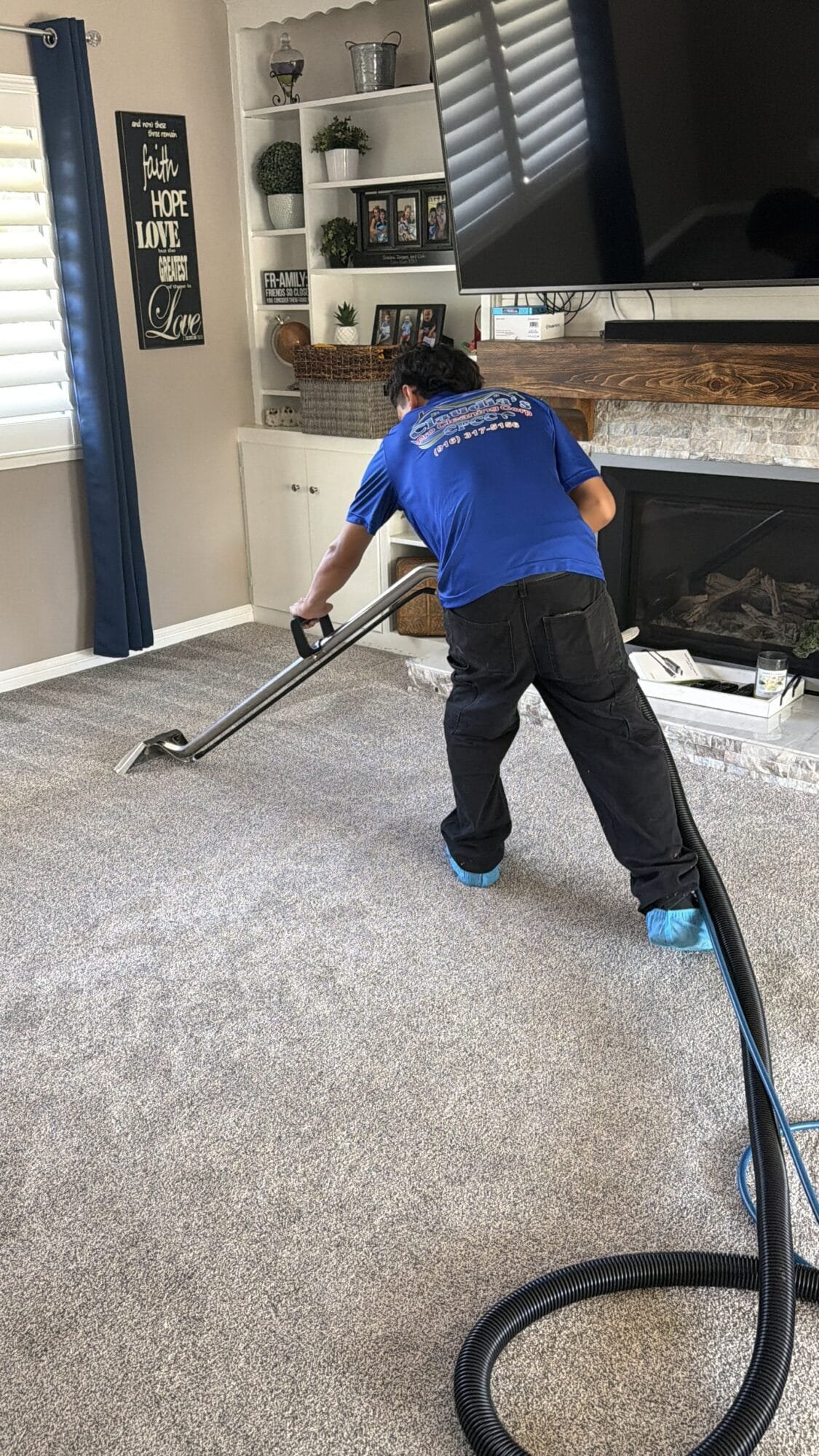 Professional carpet cleaning in Fair Oaks, CA by Claudia’s Pro Cleaning